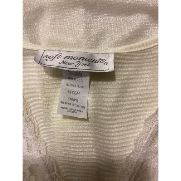 Vtg Soft Moments 2-Piece Pajama Set Pale Yellow Lace Sz M 1970s NOS NWT USA - Picture 5 of 12